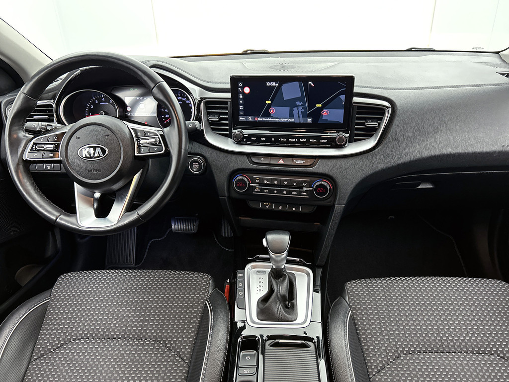 51640769