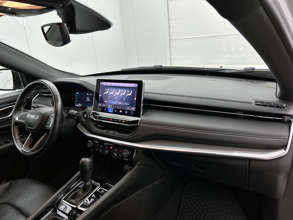 53593365